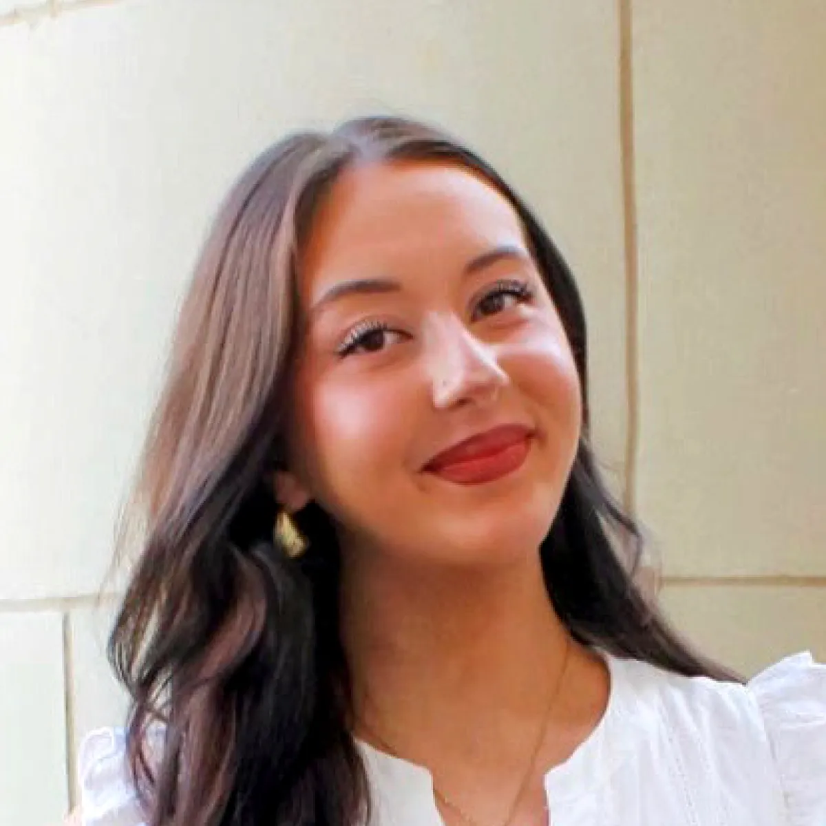 Hannah Scotto headshot