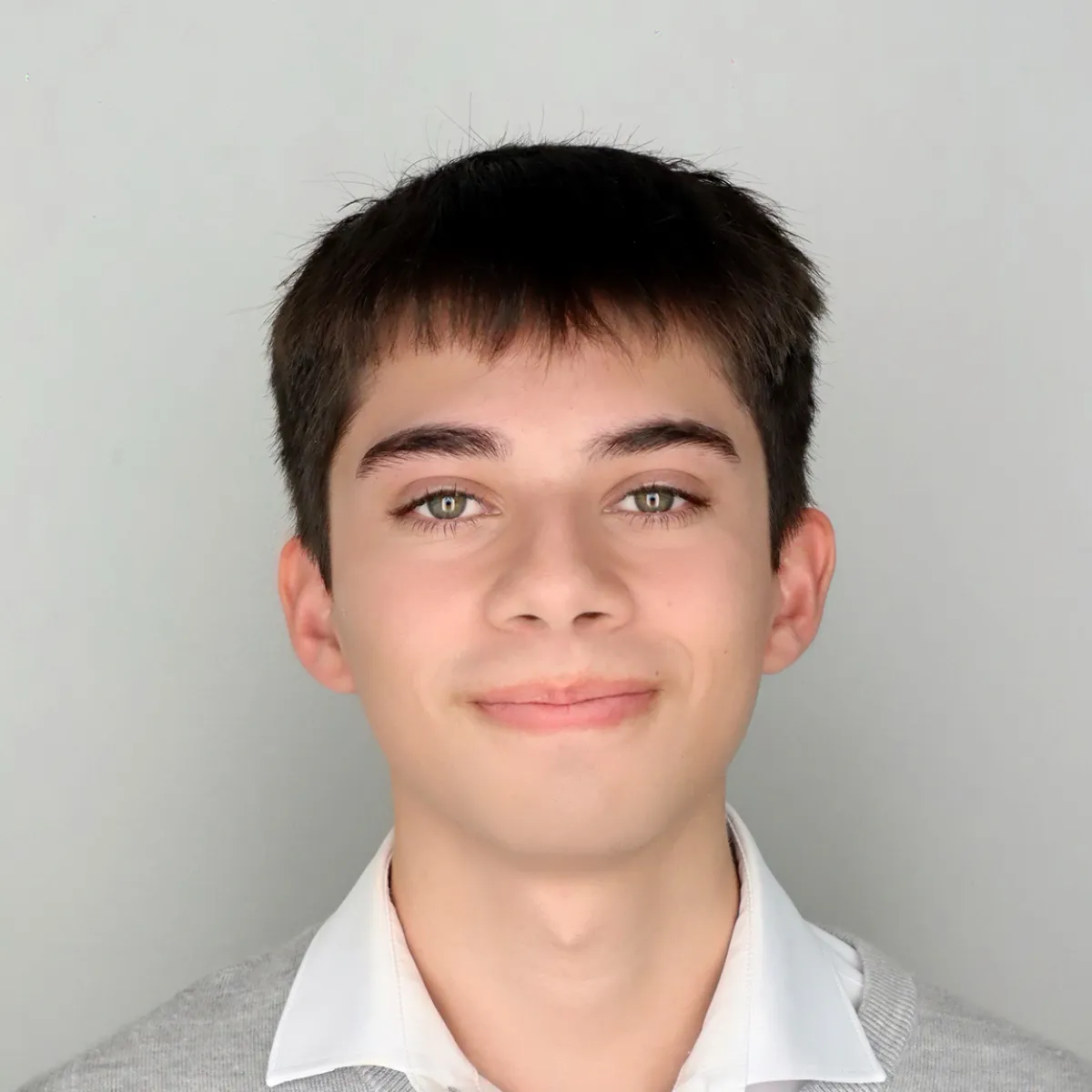 Ryan Arias headshot